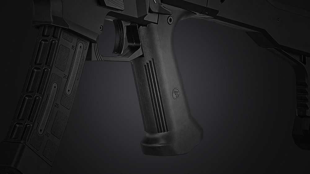 Adjustable pistol grip